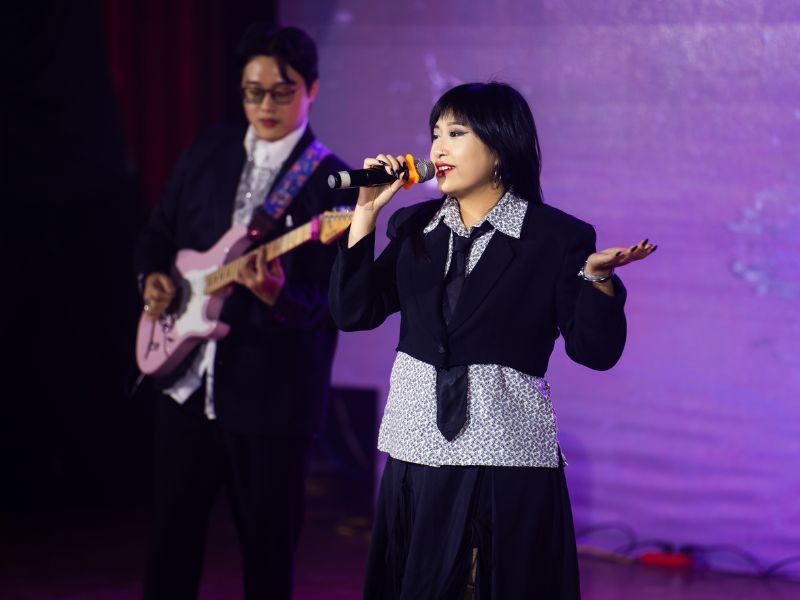 Minh Tốc & Lam thăng hoa trên sân khấu Sing Out Loud 2025 với loạt ca khúc mang đậm dấu ấn cá nhân
