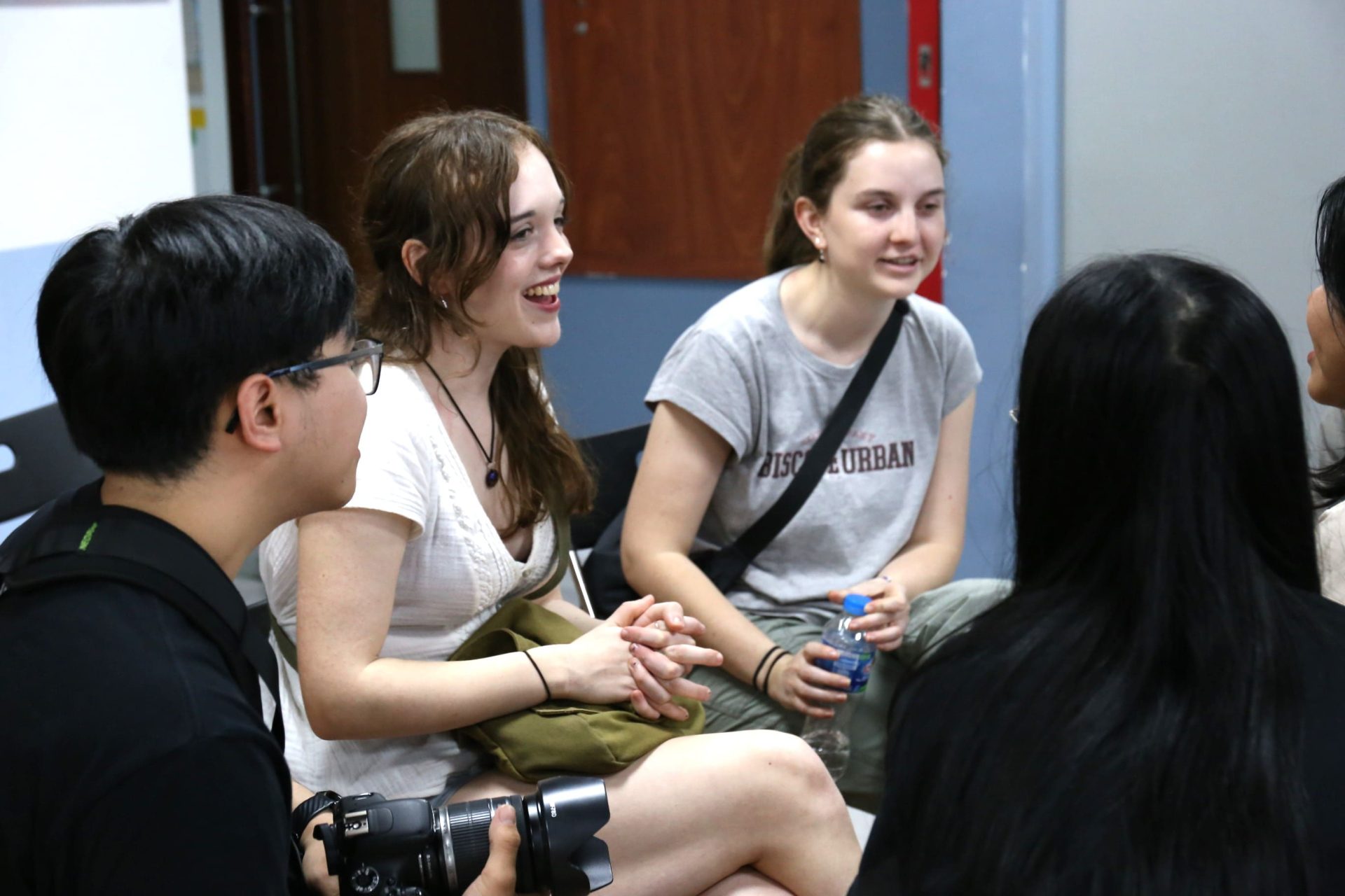 Sinh viên Swinburne Australia và Swinburne Vietnam khám phá ngành truyền thông toàn cầu 