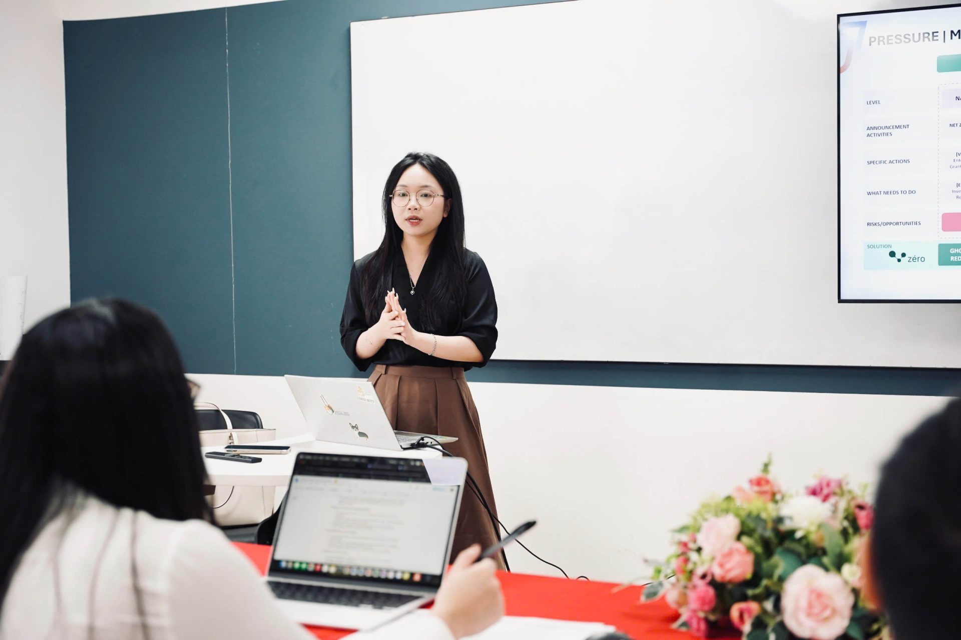 Sinh viên Swinburne Vietnam tham gia Bảo vệ Báo cáo Thực tập 2025