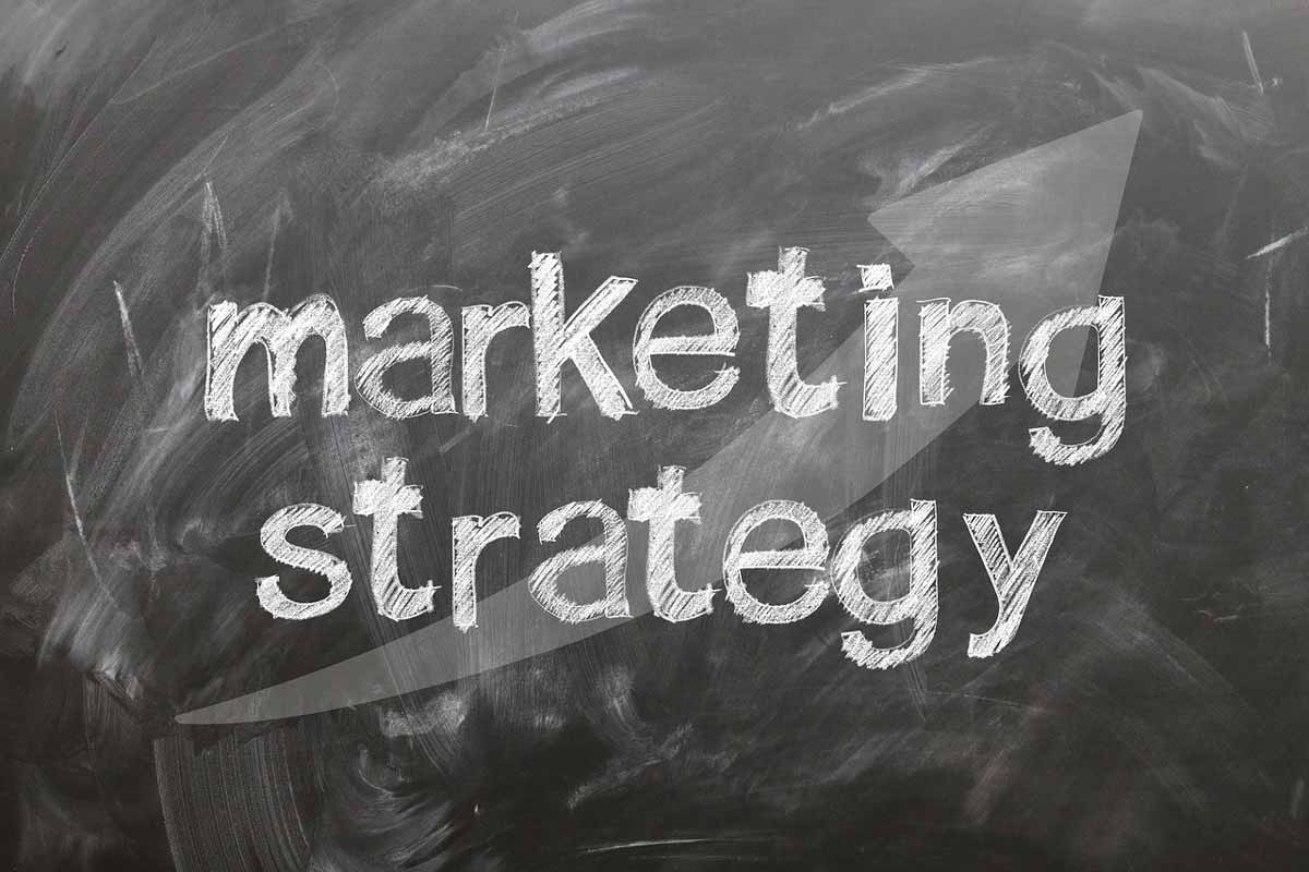 Marketing-truyền-thống-là-gì-So-sánh-giữa-marketing-truyền-thống-và-digital-marketing-3