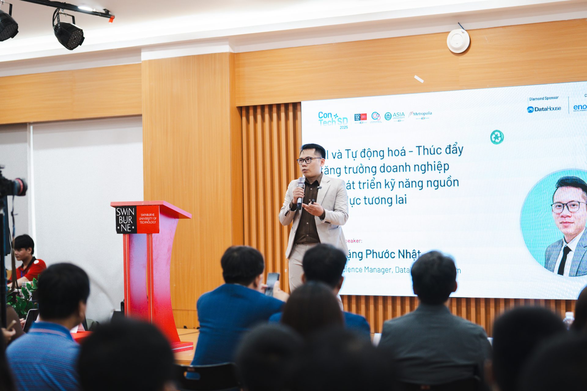 TS. Đặng Phước Nhật DataHouse chia sẻ về AI