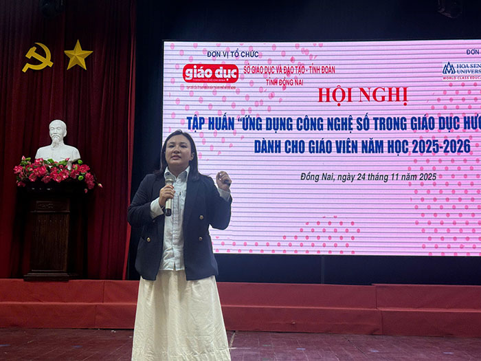 ThS. Ngân Phạm trao đổi về định hướng nghề nghiệp cho học sinh và sinh viên trong thời đại số