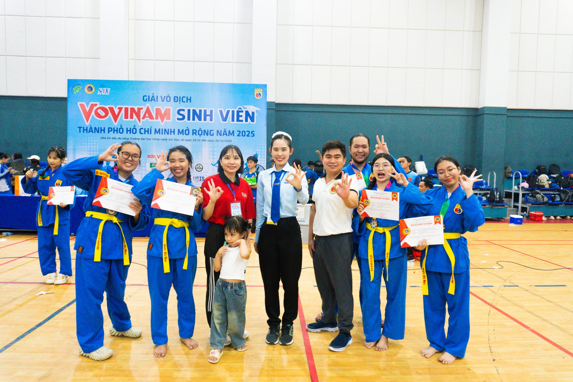 Đoàn võ sinh giành nhiều thành tích dưới sự dẫn dắt của các thầy cô bộ môn Vovinam tại Swinburne Vietnam