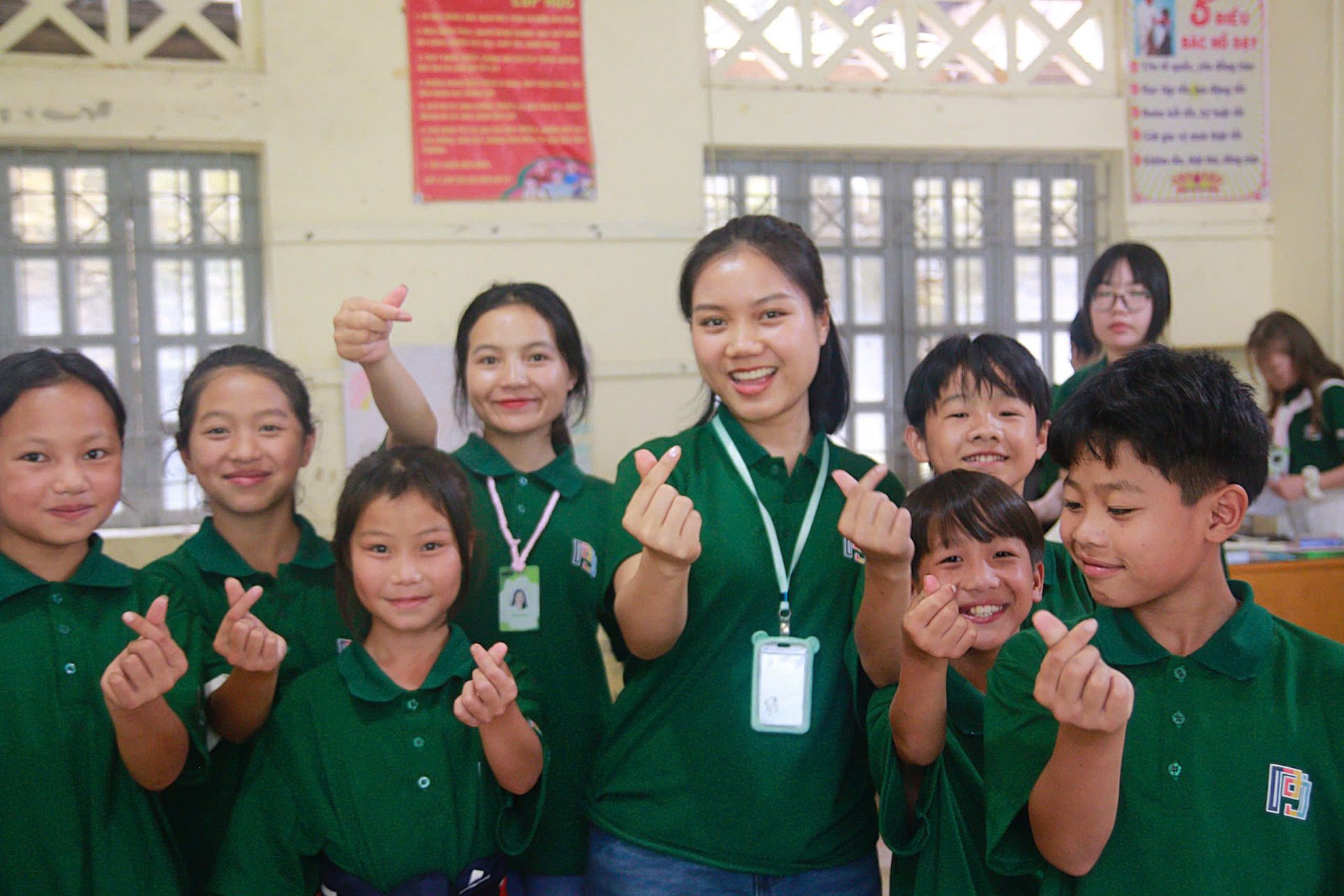 Hành trình từ chiến thắng ung thư đến người “thắp lửa” cho cộng đồng của nữ sinh Swinburne Vietnam