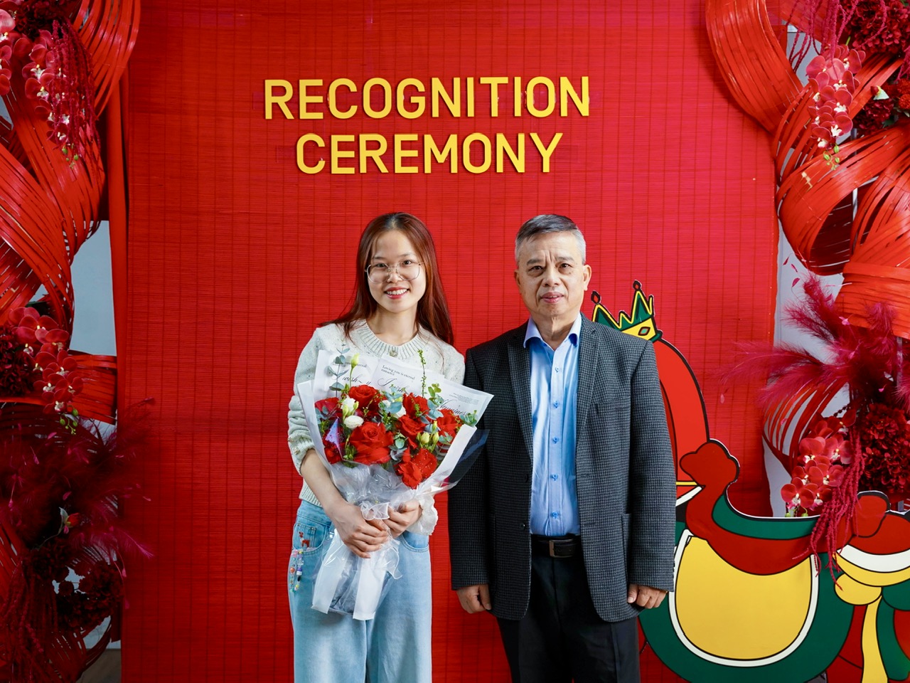 Học kỳ Fall 2025 vừa qua, cô sinh viên năm cuối Lê Thu Trà xuất sắc giành 3 danh hiệu "Best Performance"