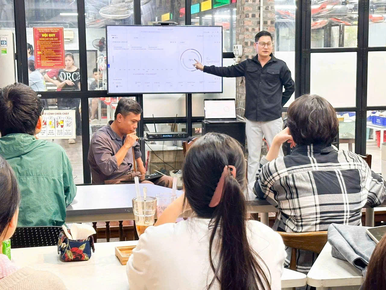 Đại diện Kymviet chia sẻ chuyên sâu về hoạt động marketing của doanh nghiệp