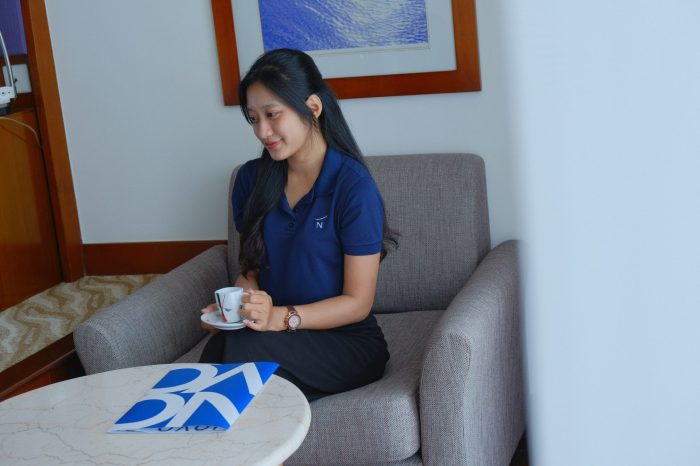 “Thử thách lớn nhất không phải là tìm doanh nghiệp, mà là bắt đầu lại từ đầu.” - chia sẻ từ Ngọc Lưu - Thực tập sinh Marketing tại Novotel Nha Trang