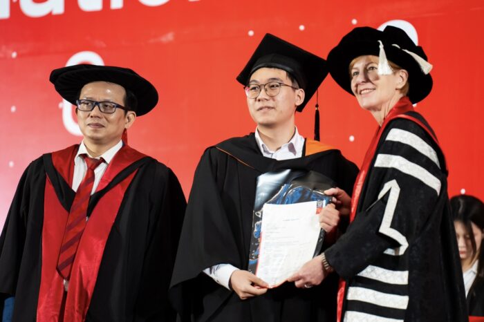 SInh viên chuyên ngành Phát triển phần mềm tại Swinburne Việt Nam nhận bằng Cử nhân trực tiếp từ Swinburne University of Technology, Australia