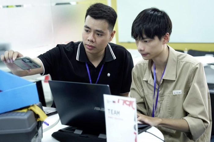 Đây cũng là dịp để các bạn mở rộng mạng lưới cá nhân và kết nối với doanh nghiệp