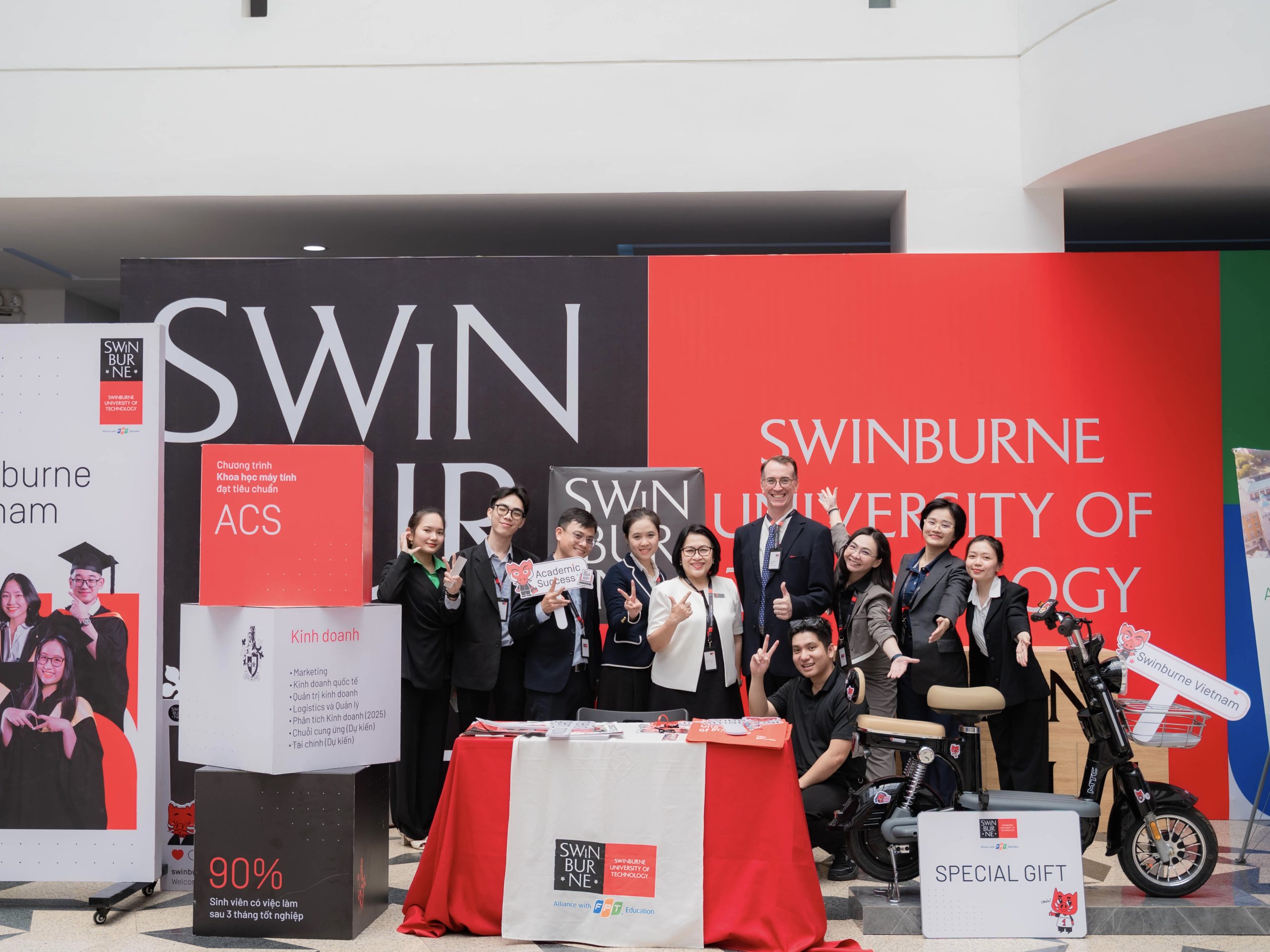 Swinburne Việt Nam mang đến cơ hội học tập quốc tế cho sinh viên tại khu vực ĐBSCL