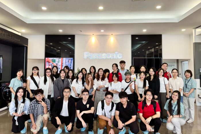 Đoàn sinh viên Swinburne Việt Nam học tập thực tế tại trụ sở Panasonic Việt Nam