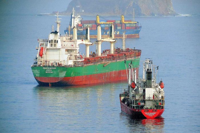 So sanh chuong trinh Logistics trong nuoc va quoc te