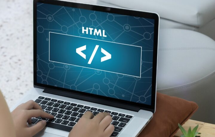 học phí ngành lập trình web