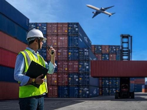 Ngành Logistics học trường nào?