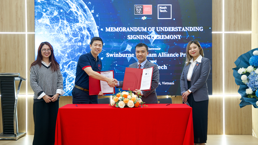 swinburne viet nam hop tac doanh nghiep 2